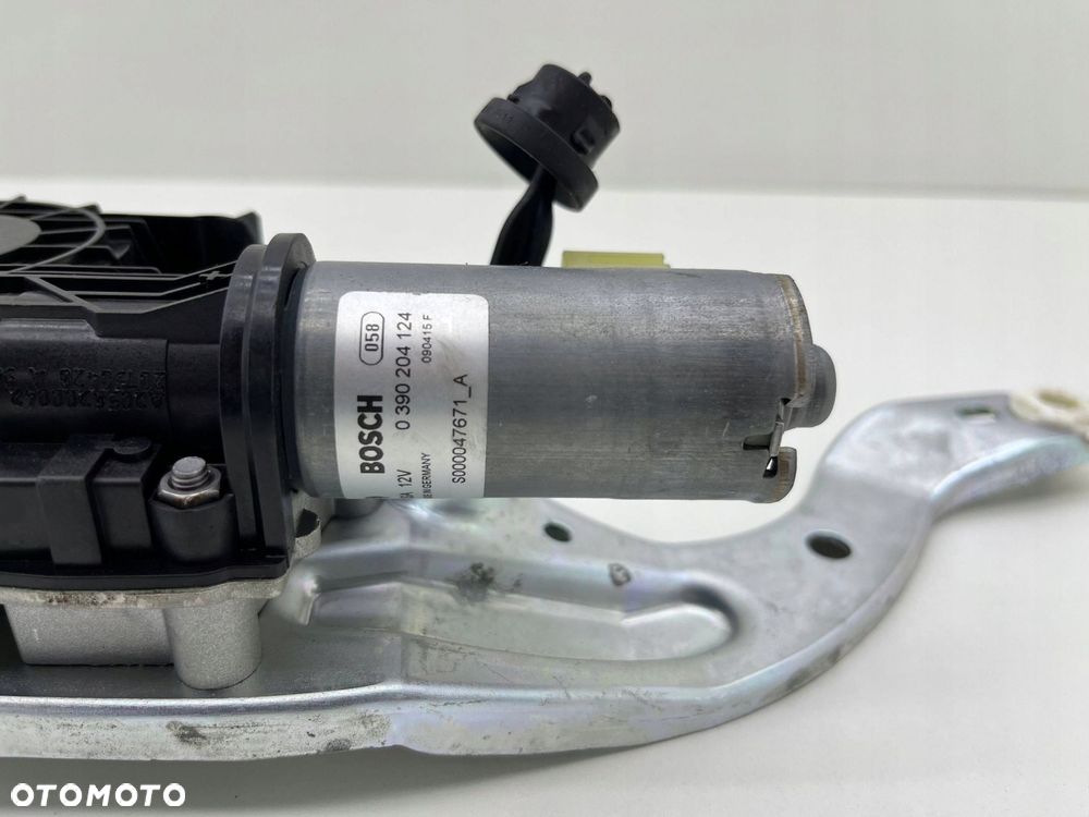 MERCEDES W205 MECHANIZM SILNICZEK TYLNEJ KLAPY A2058200042 - 3