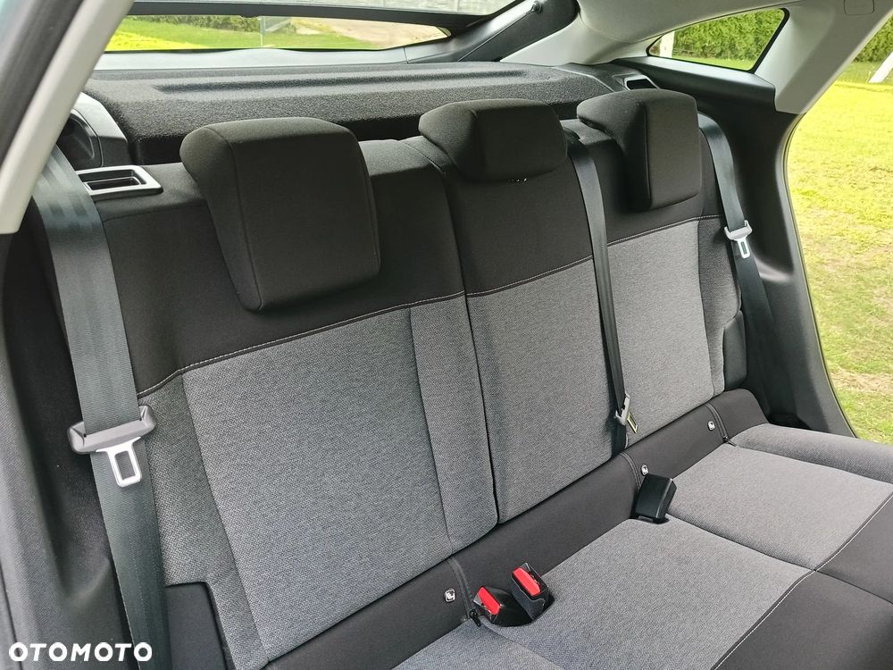 Citroën C4 e-C4 136 SHINE - 28