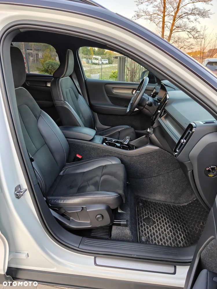 Volvo XC 40 T3 R-Design - 8