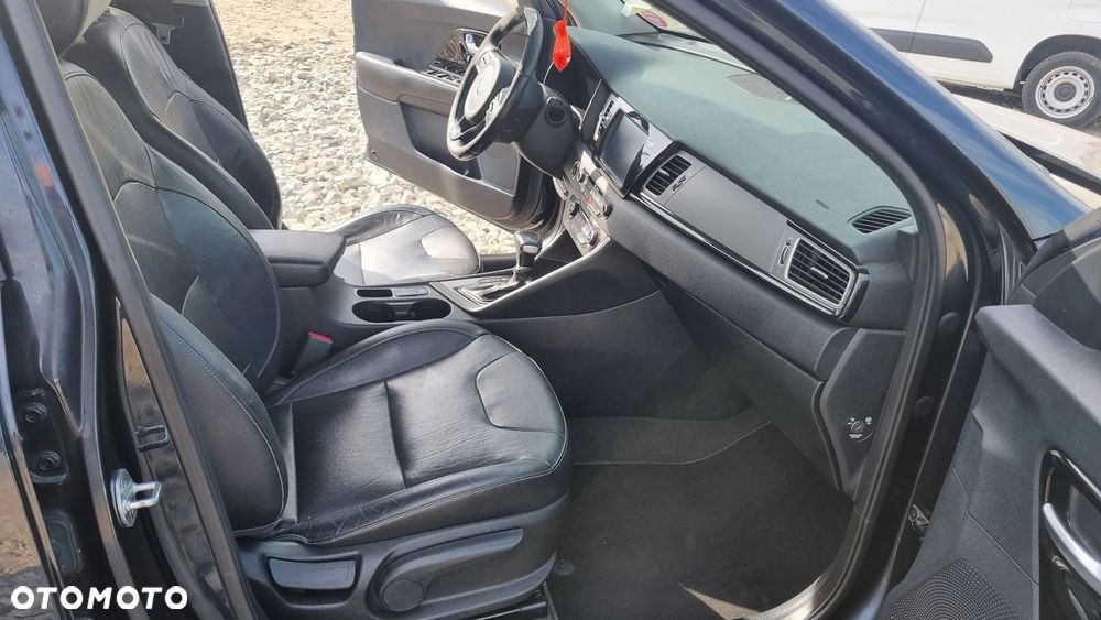 Kia Niro 1.6 GDI HEV 2WD OPF Spirit - 28