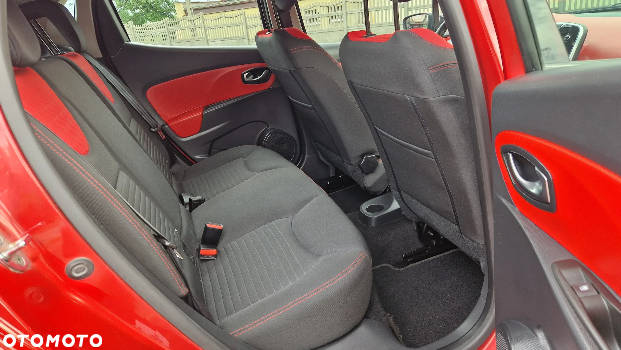 Renault Clio (Energy) TCe 90 Start & Stop INTENS - 12
