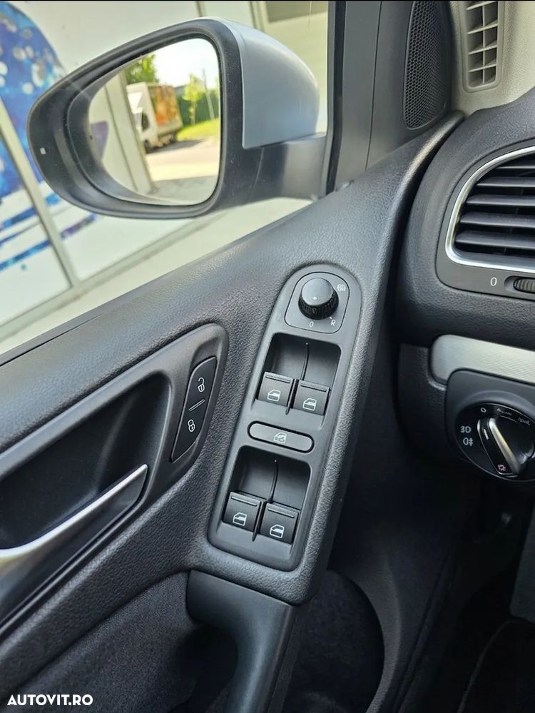 Volkswagen Golf 1.4 Team - 34