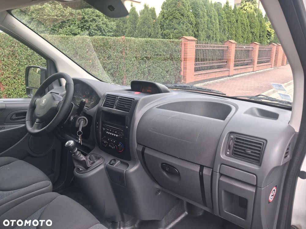 Peugeot Expert L2H1 - 16