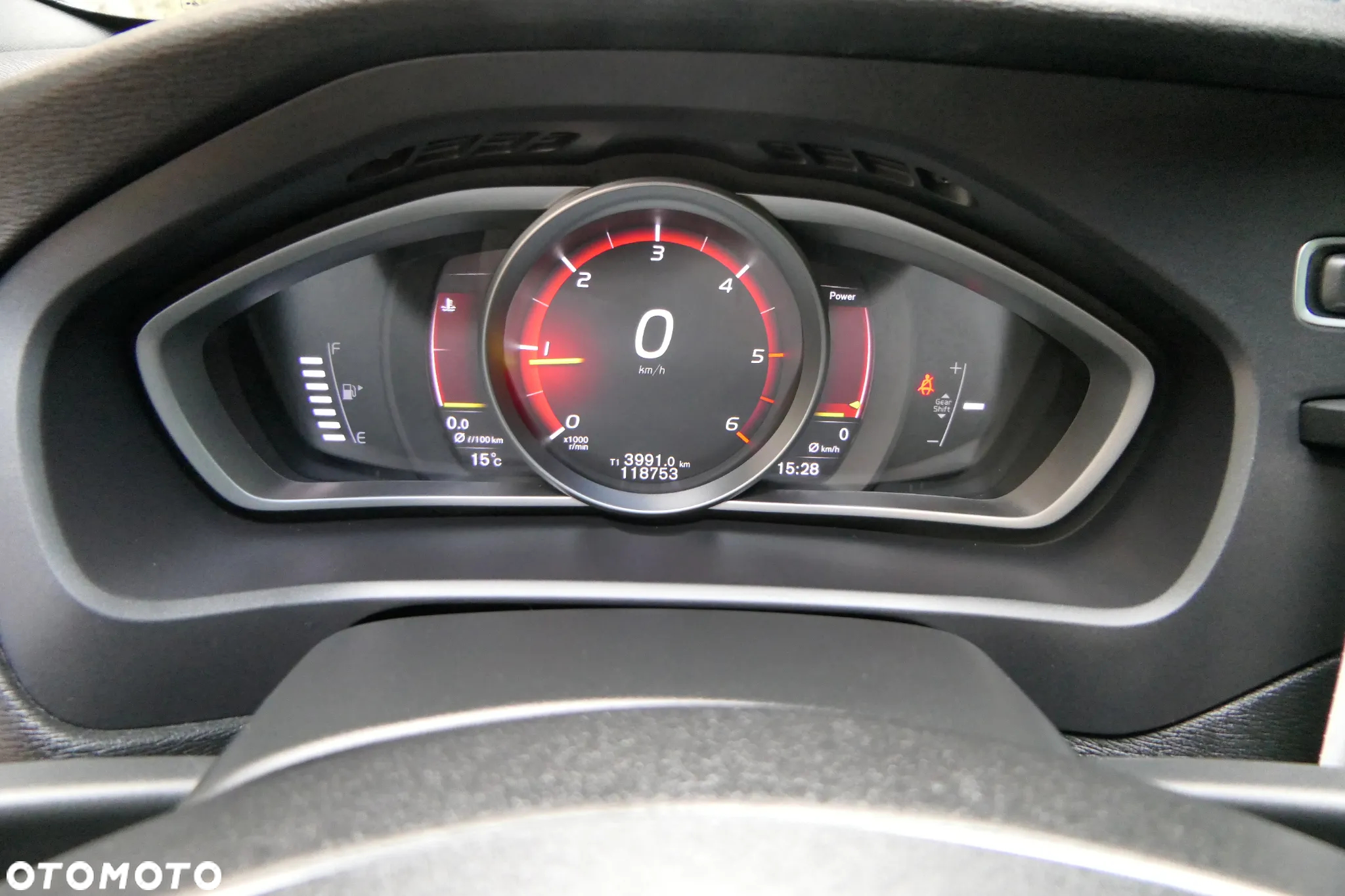 Volvo V40 D3 RDesign - 20