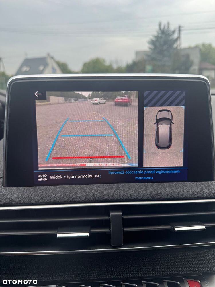 Peugeot 3008 PureTech 130 Stop & Start GPF Allure - 24