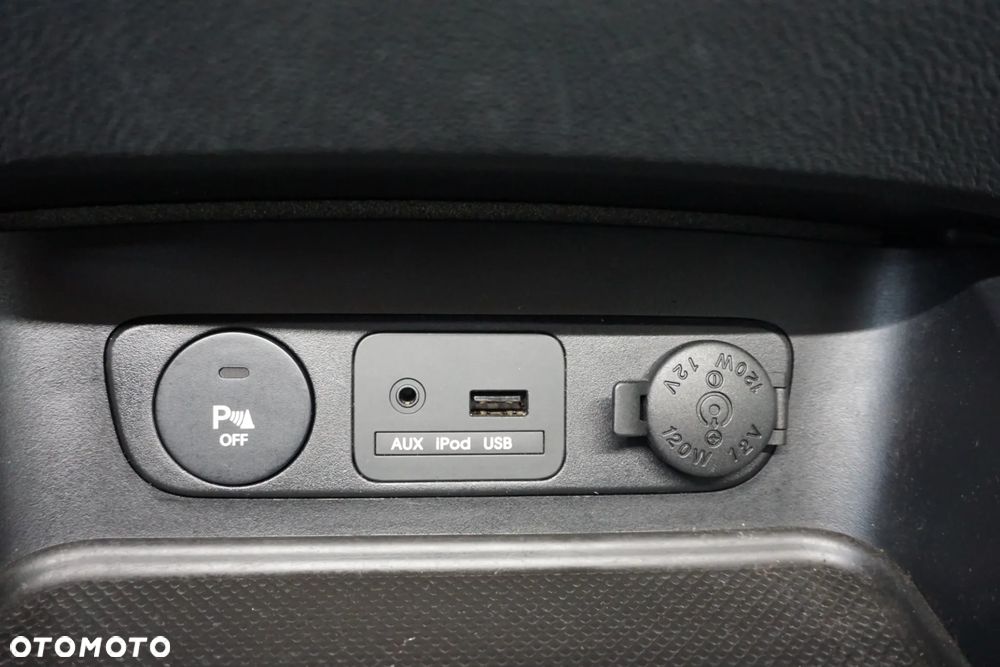 Kia Sportage 2.0 CRDI 4WD Automatik Spirit - 40