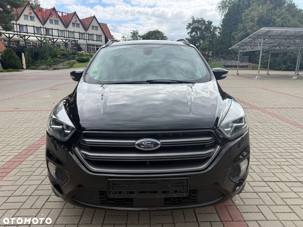 Ford Kuga - 2