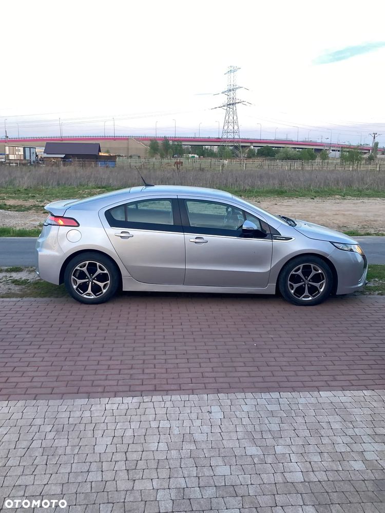 Opel Ampera - 15