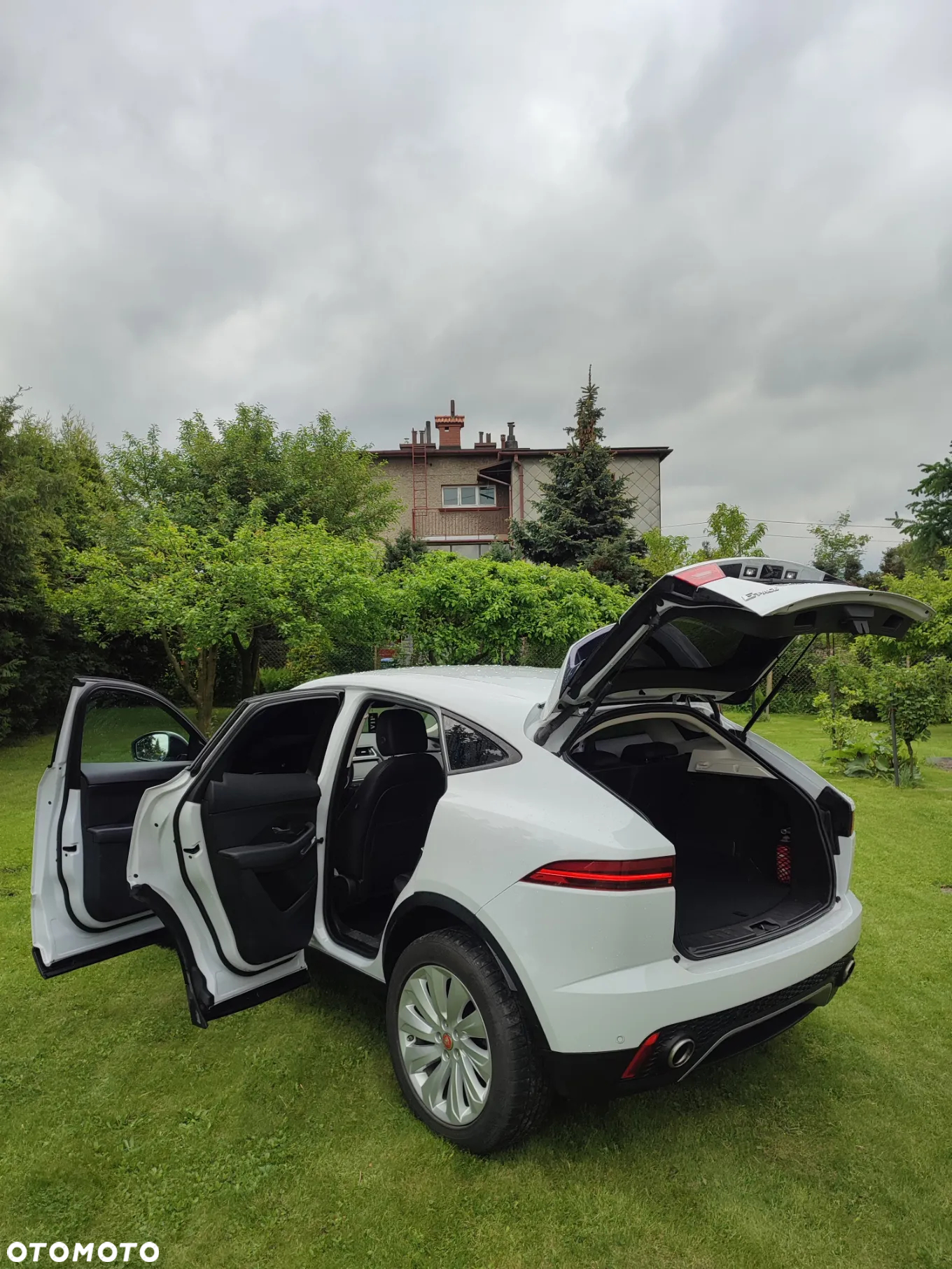 Jaguar E-Pace 2.0 i4D AWD S - 6