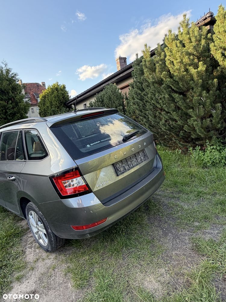 Skoda Fabia - 5