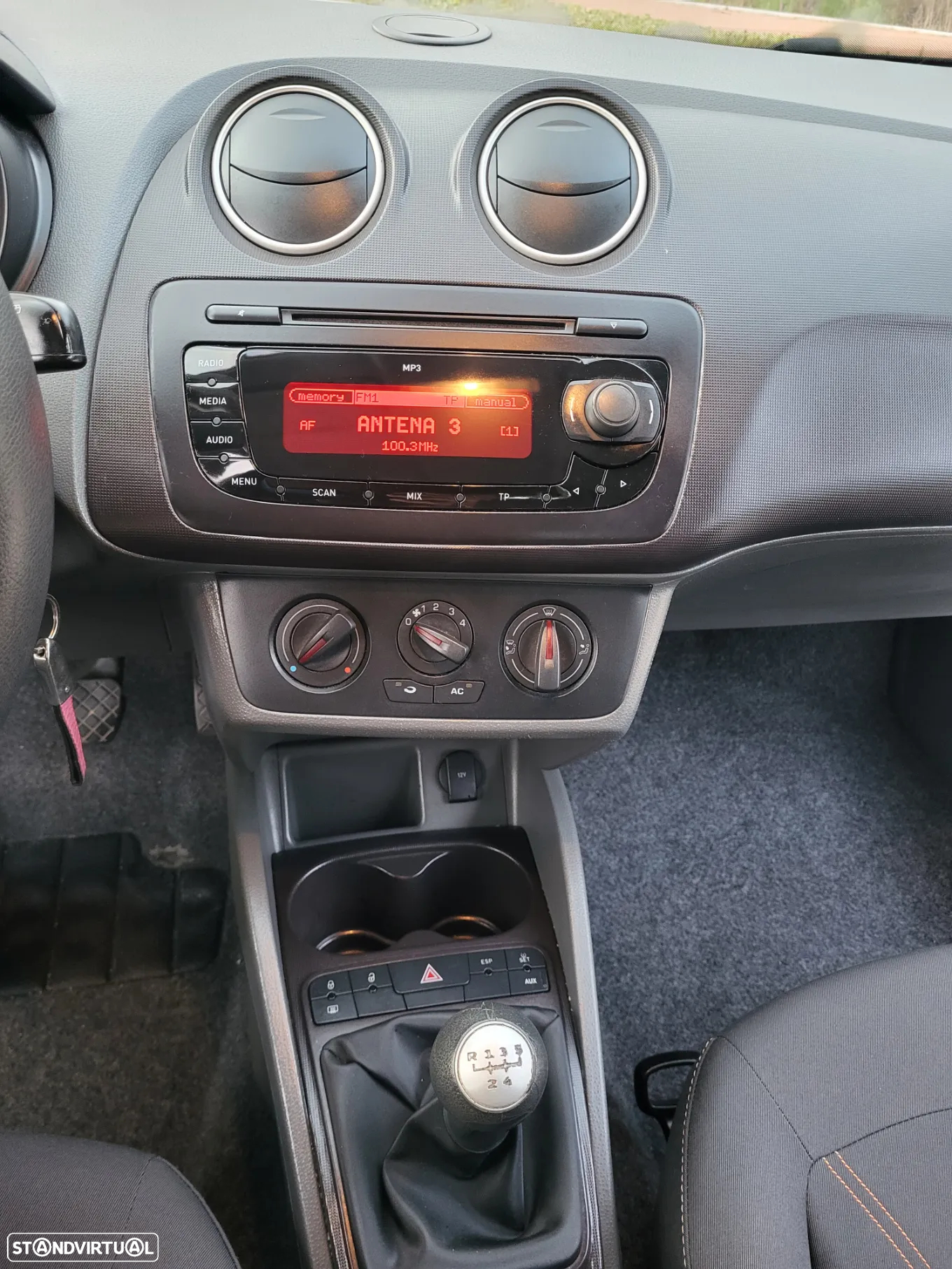 SEAT Ibiza 1.2 12V Reference - 21