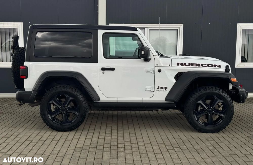 Jeep Wrangler - 3