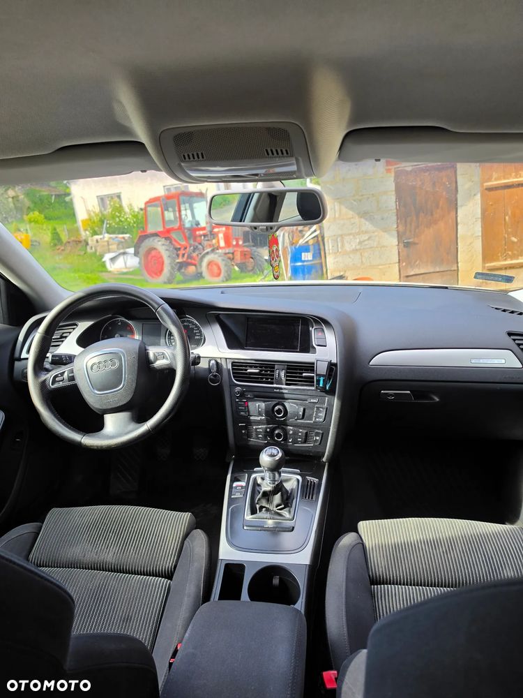 Audi A4 Limousine 2.0 TDI Quattro - 13