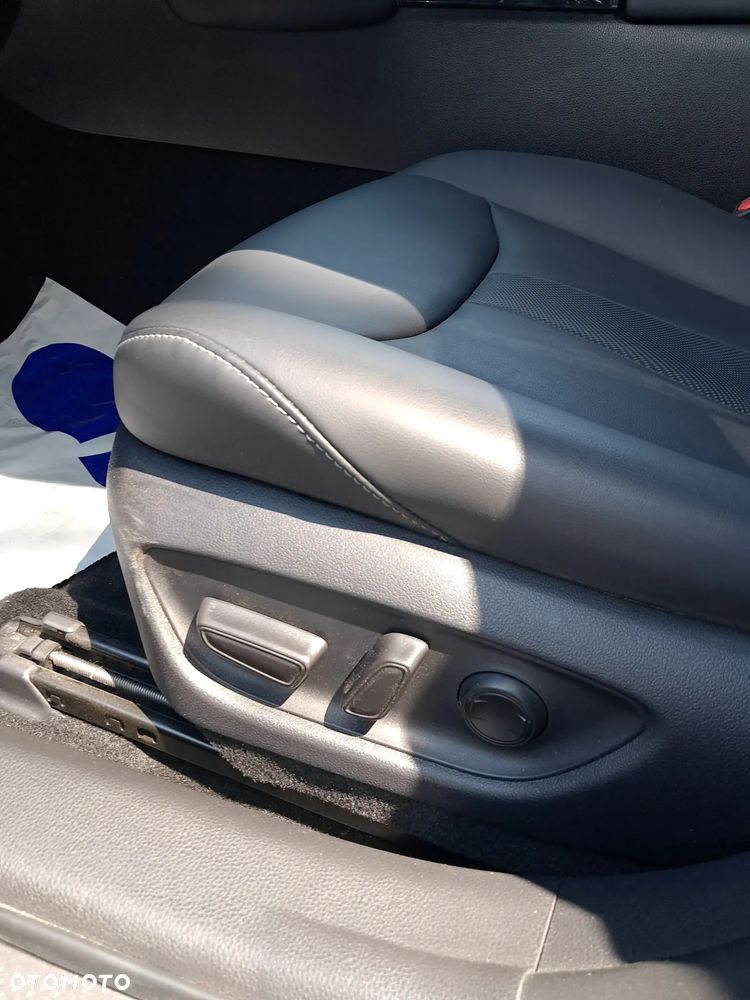 Toyota Mirai - 9