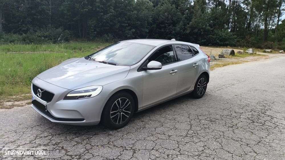 Volvo V40 1.5 T3 Sport Edition Plus Geartronic - 1