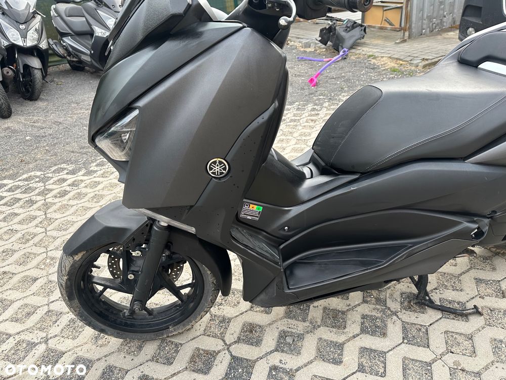 Yamaha X-max - 9