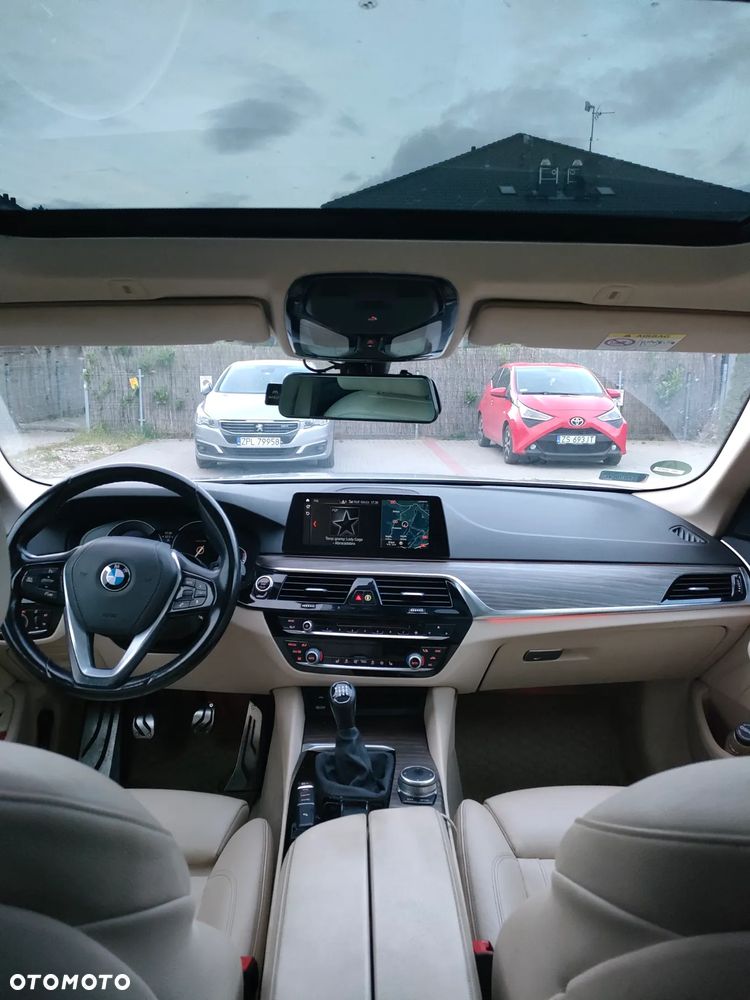 BMW Seria 5 520d - 18