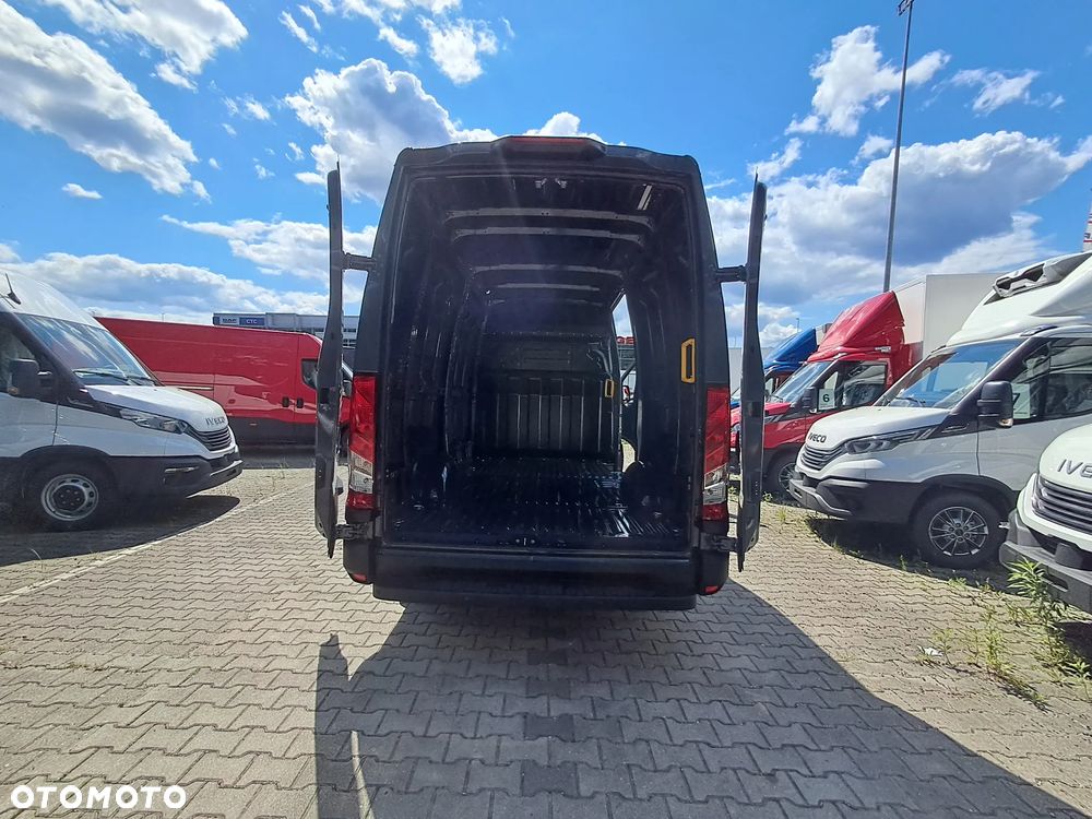 Iveco Daily 35S16B V - 17