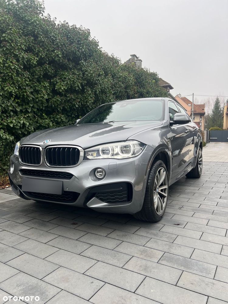 BMW X6 xDrive30d - 9