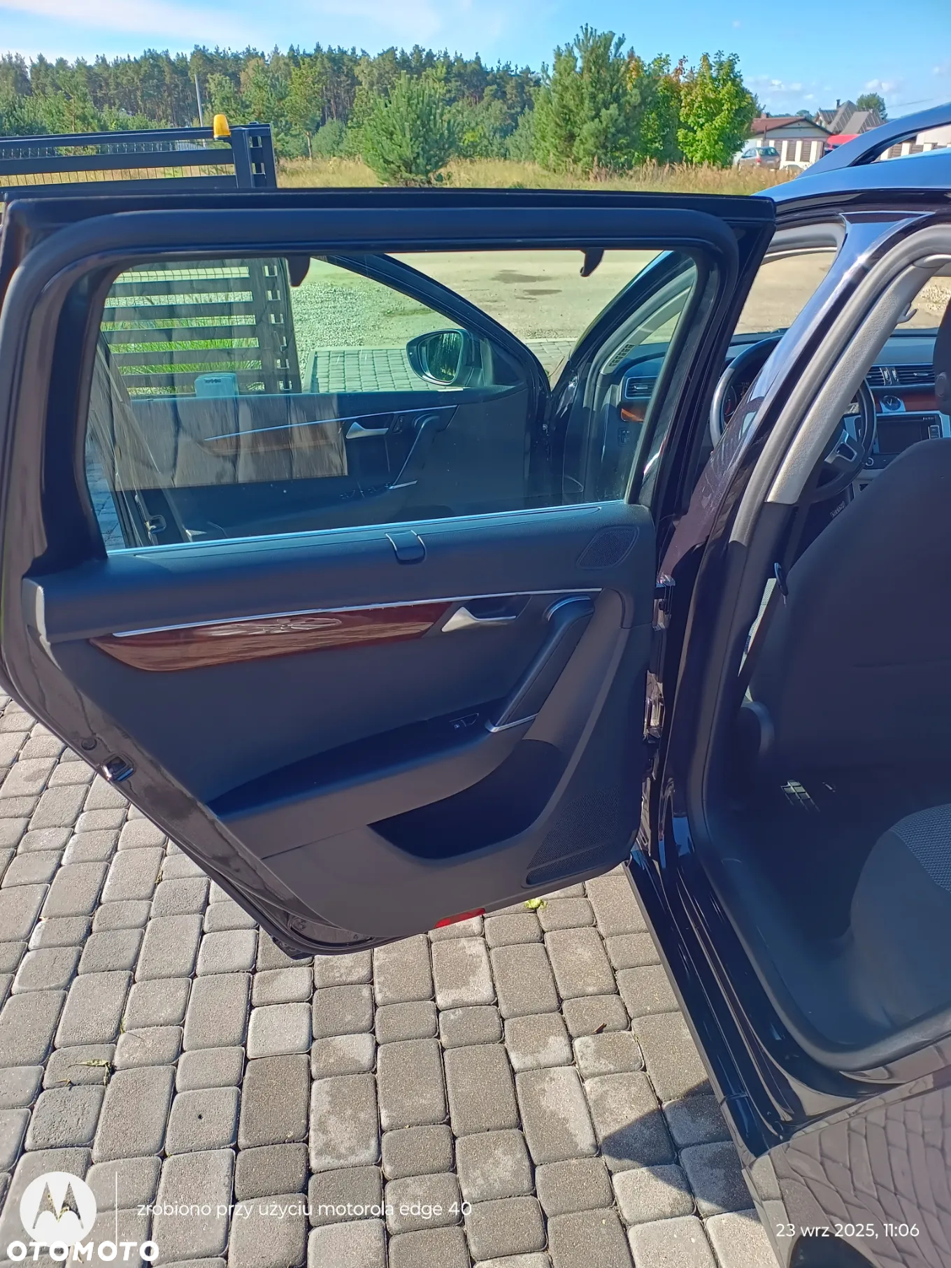 Volkswagen Passat 2.0 TDI Comfortline DSG - 13