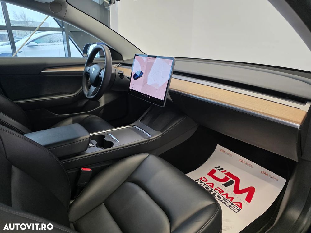 Tesla Model 3 Langstreckenbatterie Allradantrieb Dual Motor - 8