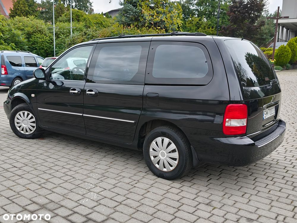 Kia Carnival CRDi Executive - 9