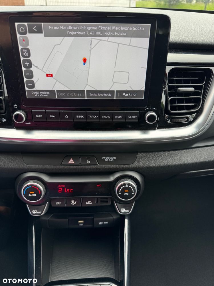 Kia Stonic - 29