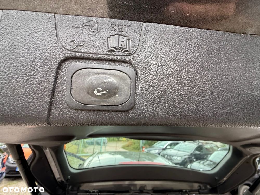 Ford C-MAX 1.0 EcoBoost Titanium ASS - 25