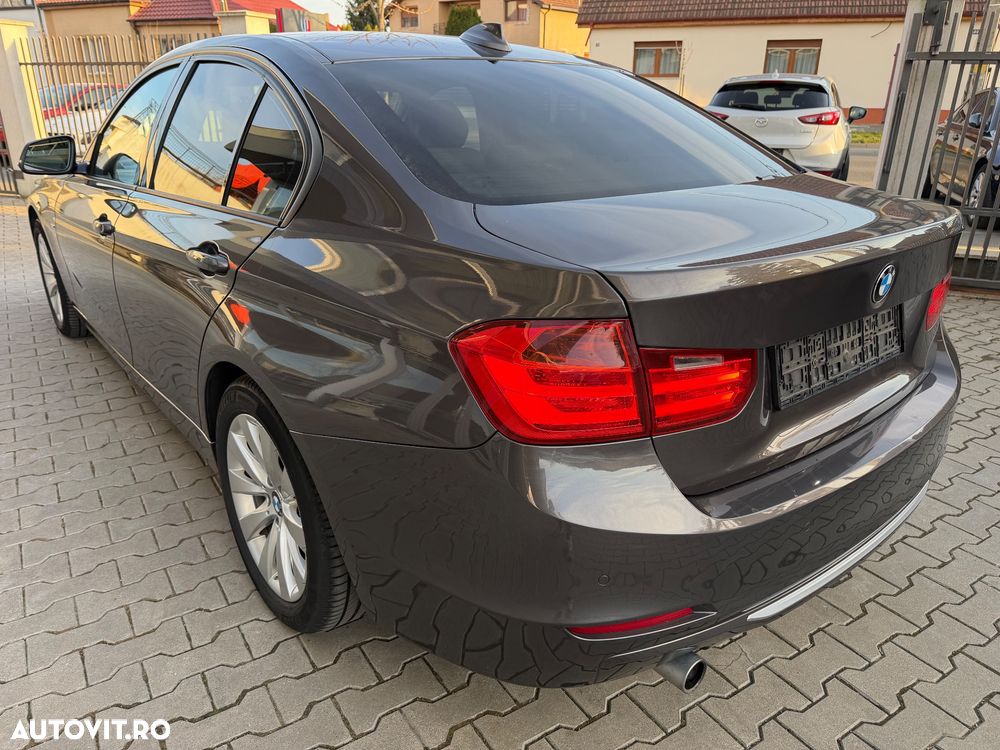 BMW Seria 3 320d Aut. Modern Line - 3