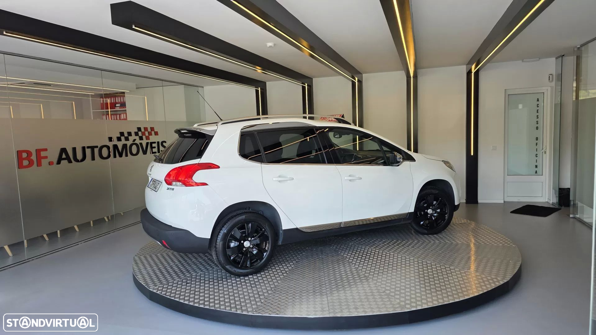 Peugeot 2008 1.4 HDi Allure - 7