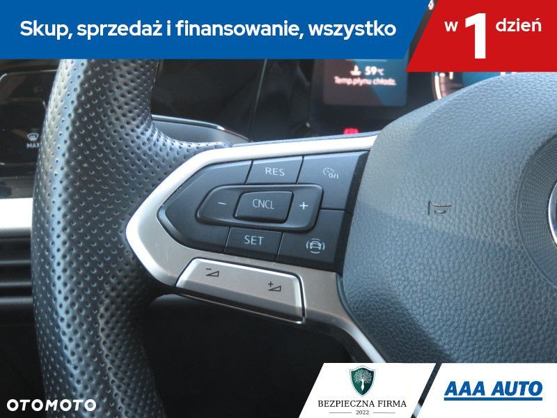 Volkswagen Golf - 18