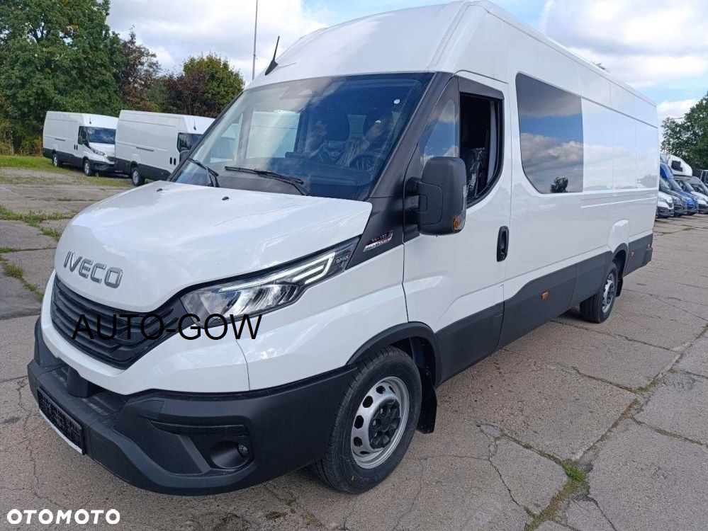 Iveco Nowy Daily L3H2/L4H2 brygadówka OD RĘKI