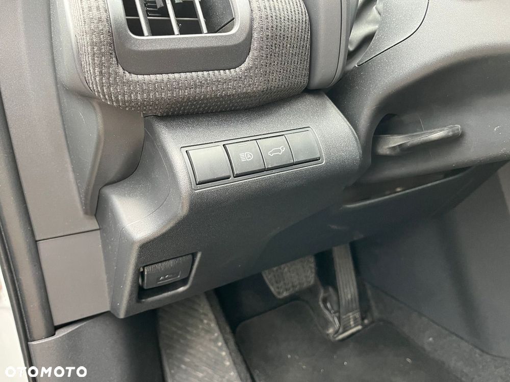 Toyota bZ4X 71.4kWh 4x4 Prestige - 26