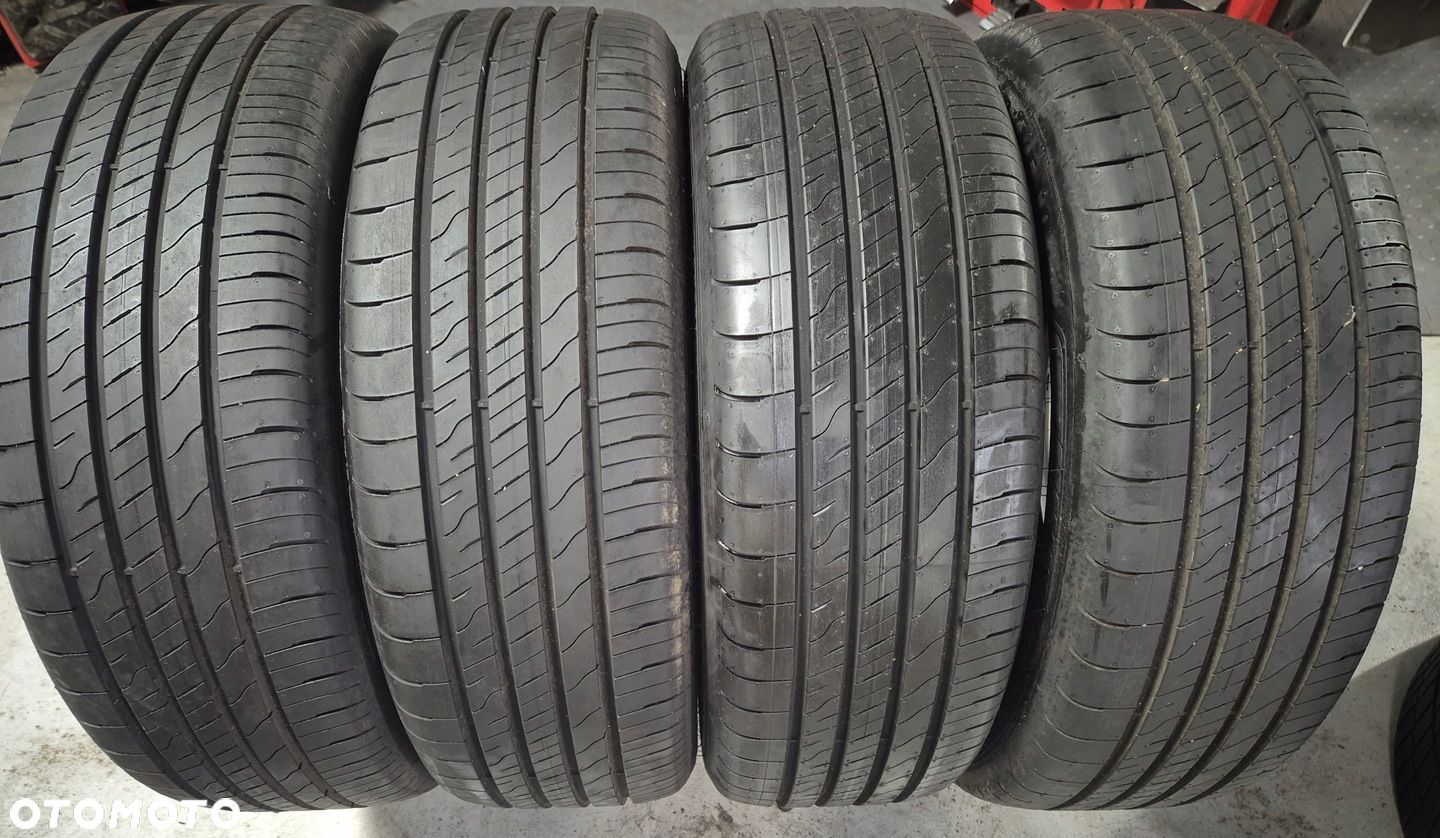 215/55/18 215/55r18 Goodyear Efficientgrip 2 99v 99 - 1