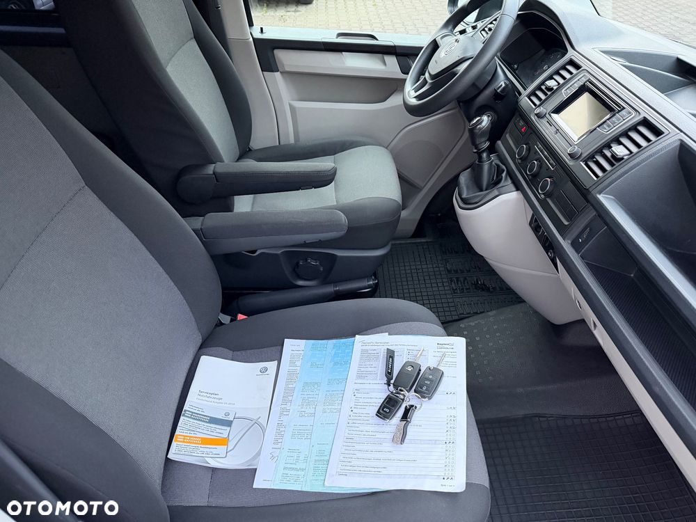 Volkswagen Transporter - 19