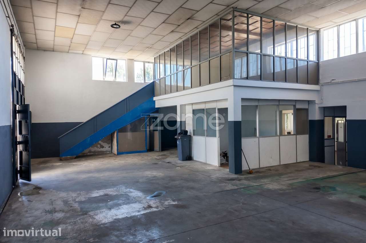 ARMAZÉM 460 m² EM GUEIFÃES, RUA DA PONTE DA PEDRA - Grande imagem: 5/16