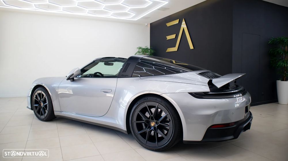 Porsche 911 (992) Targa 4 GTS - 3