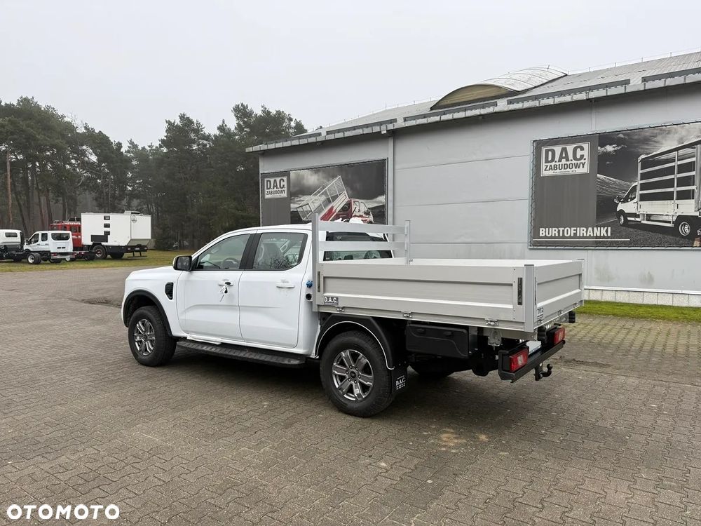 Skrzynia otwarta do dowolnego auta pick-up