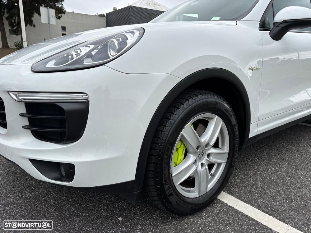 Porsche Cayenne S Tiptronic S - 35