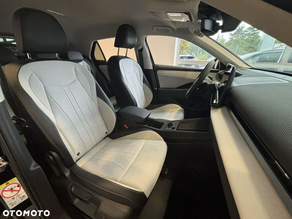 Volkswagen T-Roc 1.5 eTSI Style DSG - 19