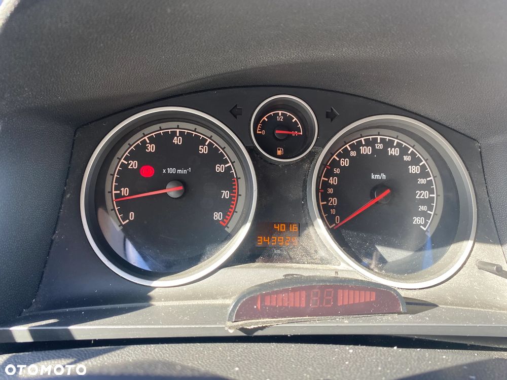 Opel Zafira 1.6 - 14