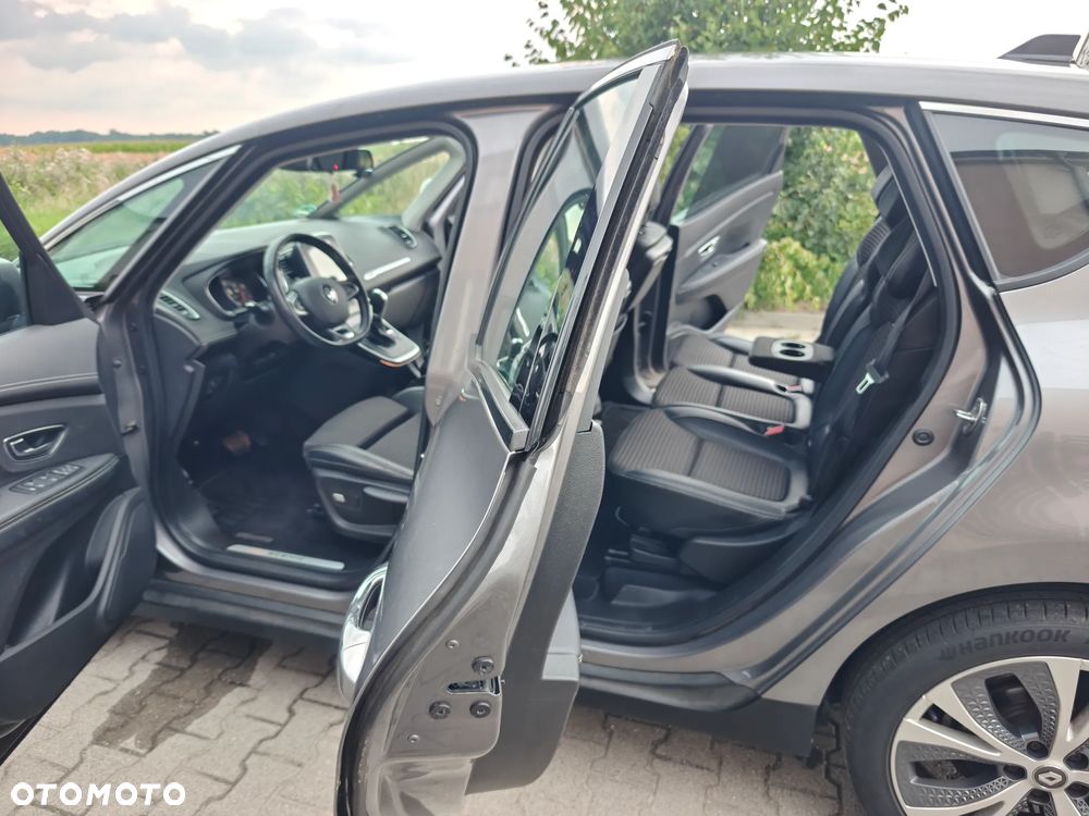 Renault Scenic - 19