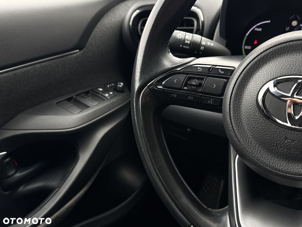 Toyota Yaris Cross Hybrid 1.5 Comfort - 18