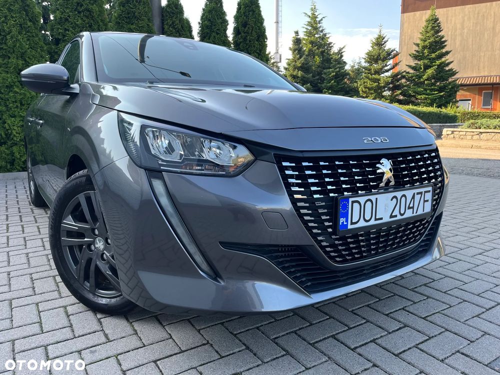 Peugeot 208 PureTech 100 EAT8 Allure