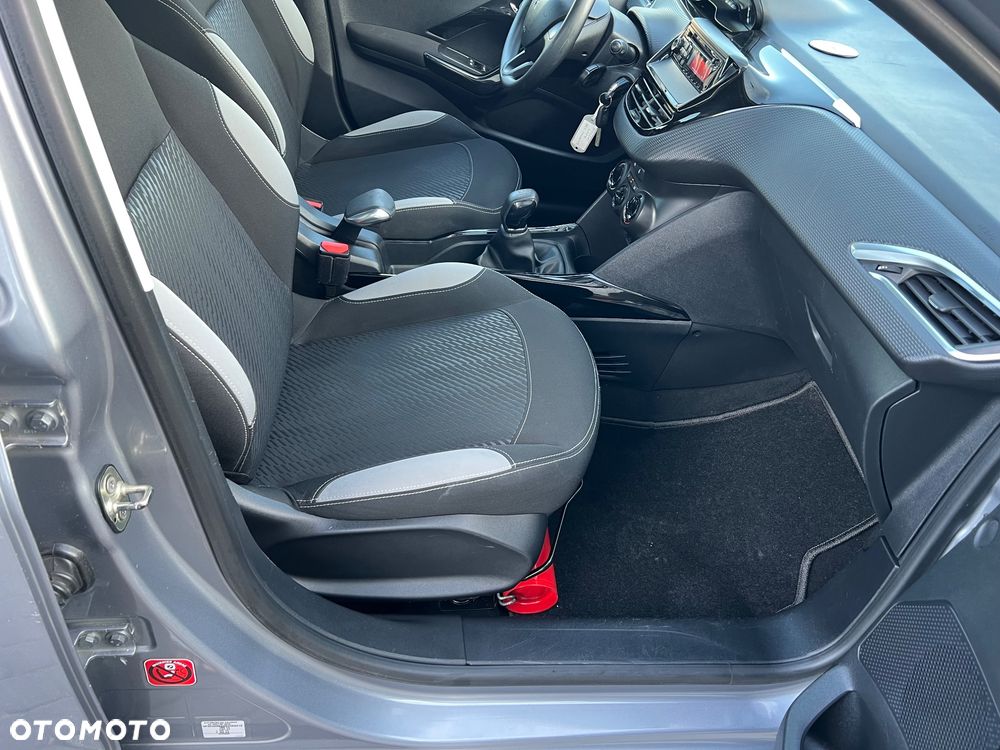 Peugeot 2008 1.2 VTi/Pure Tech Active - 23