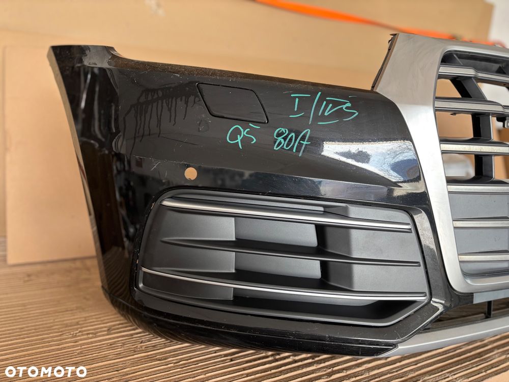 Audi Q5 80A zderzak przedni 17-20 zwykły - 3