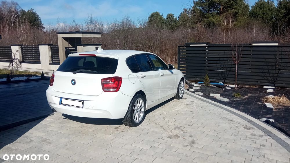 BMW Seria 1 114i - 14
