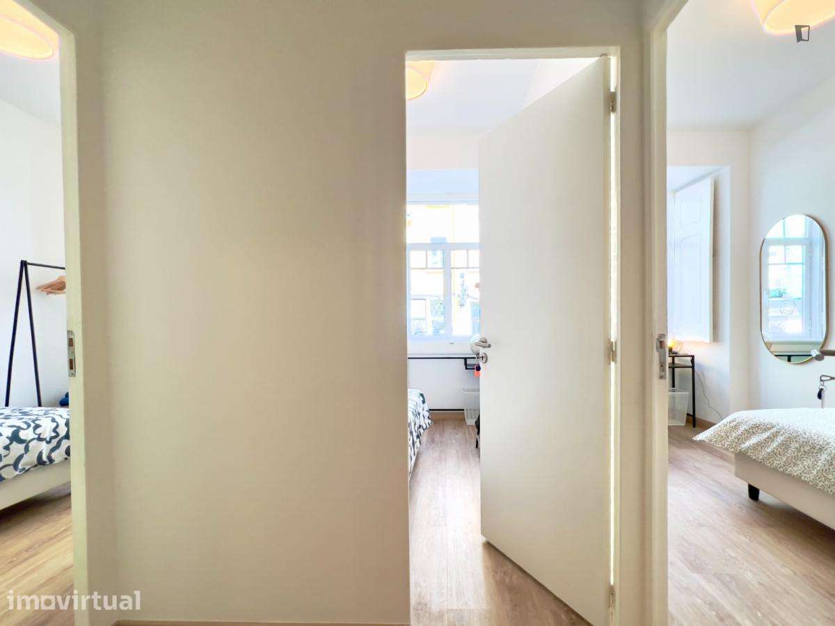 Quarto - localizado em Arroios Lisbon - Grande imagem: 5/35