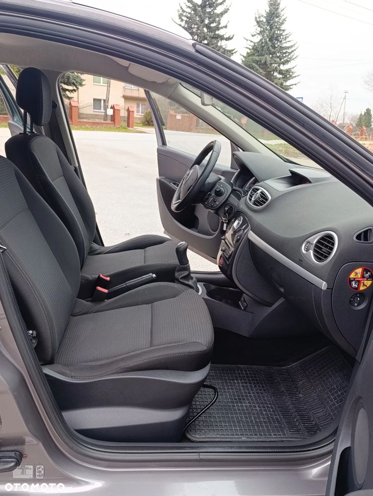 Renault Clio 1.2 16V Tech Run - 8