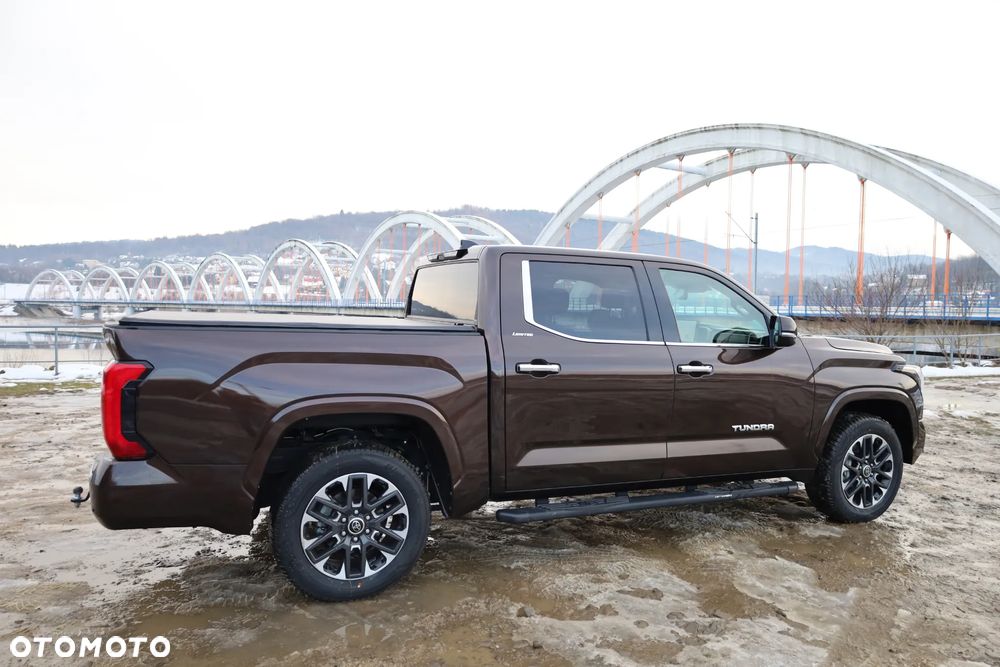 Toyota Tundra - 14